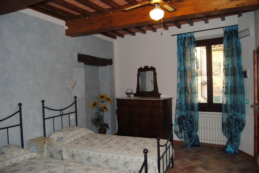 Fra I Mesi Hotel Ambra ภายนอก รูปภาพ