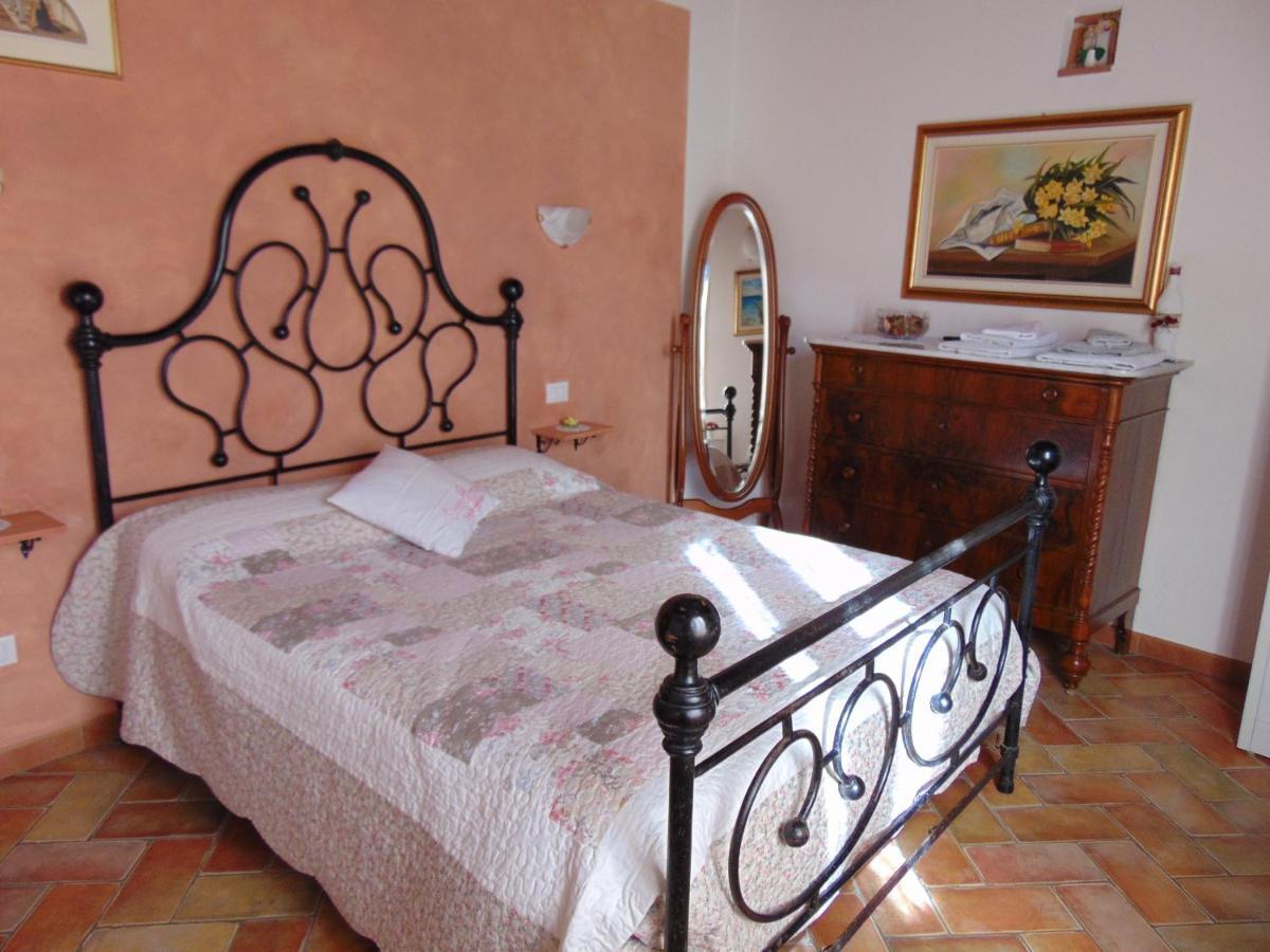 Fra I Mesi Hotel Ambra ภายนอก รูปภาพ
